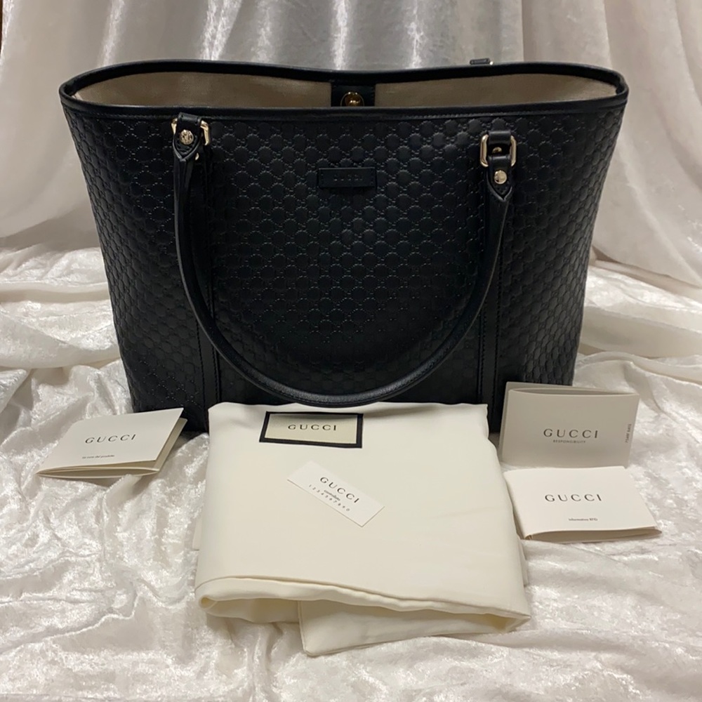 Gucci handbag NWT